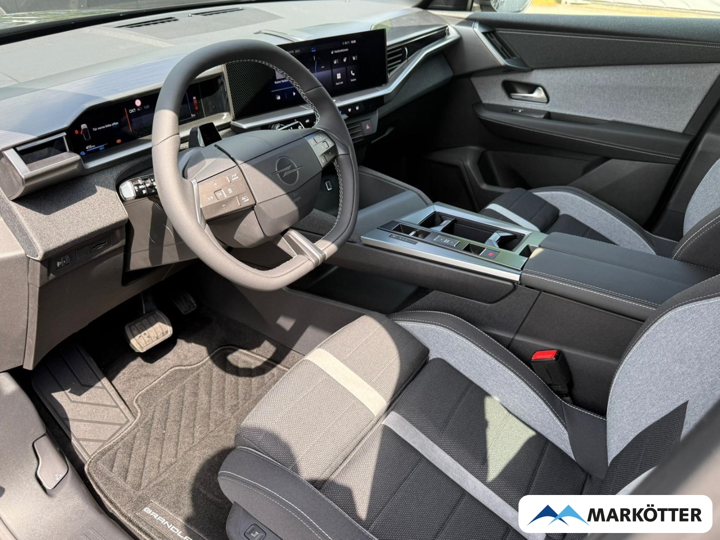 Fahrzeugabbildung Opel Grandland Electric Edition 73kWh **VORLAUFFAHRZEUG** AHK+SHZ