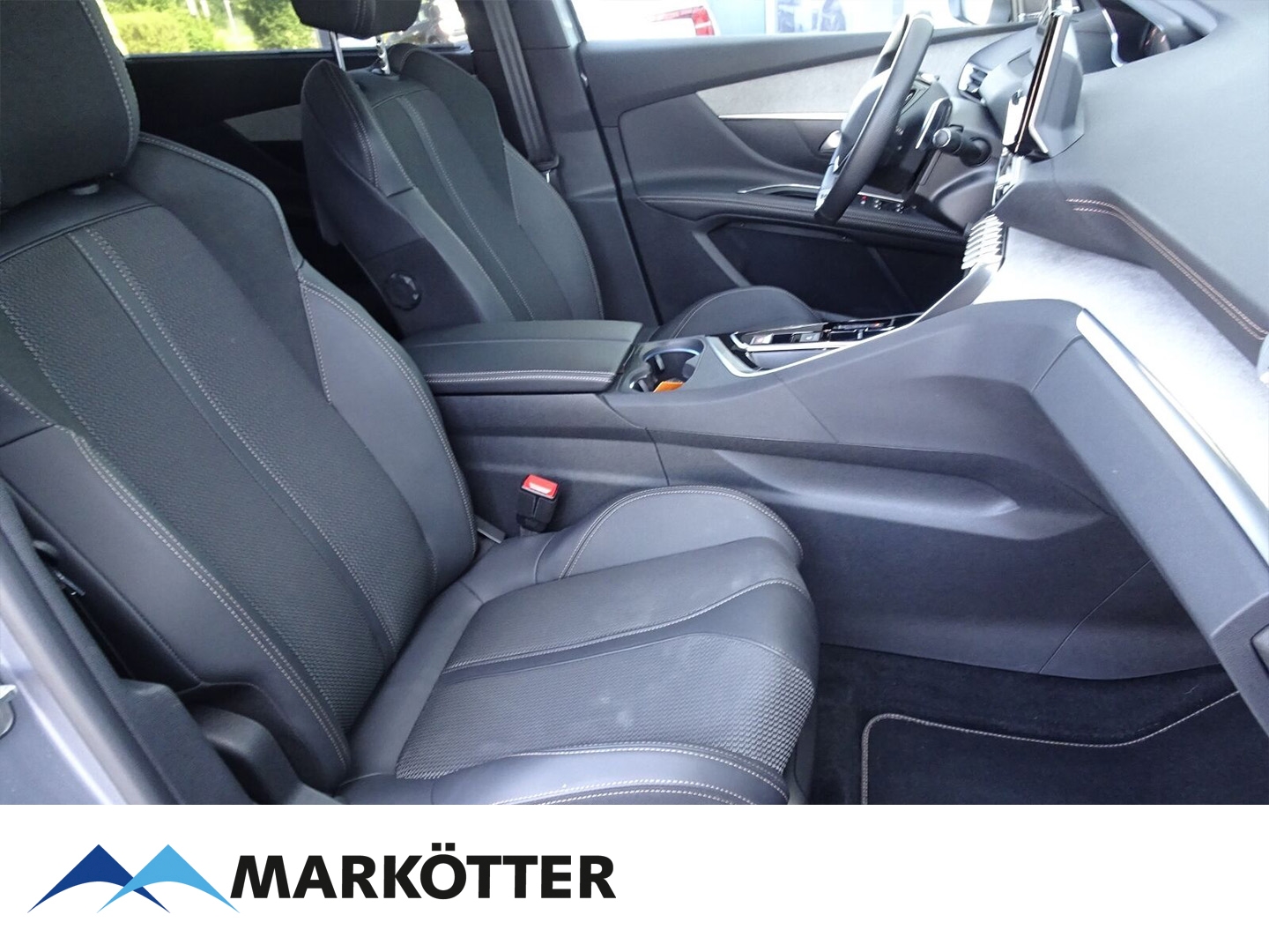 Fahrzeugabbildung Peugeot 5008 1.2 GT PureTech 130 7-Sitzer/360°CAM/SHZ/