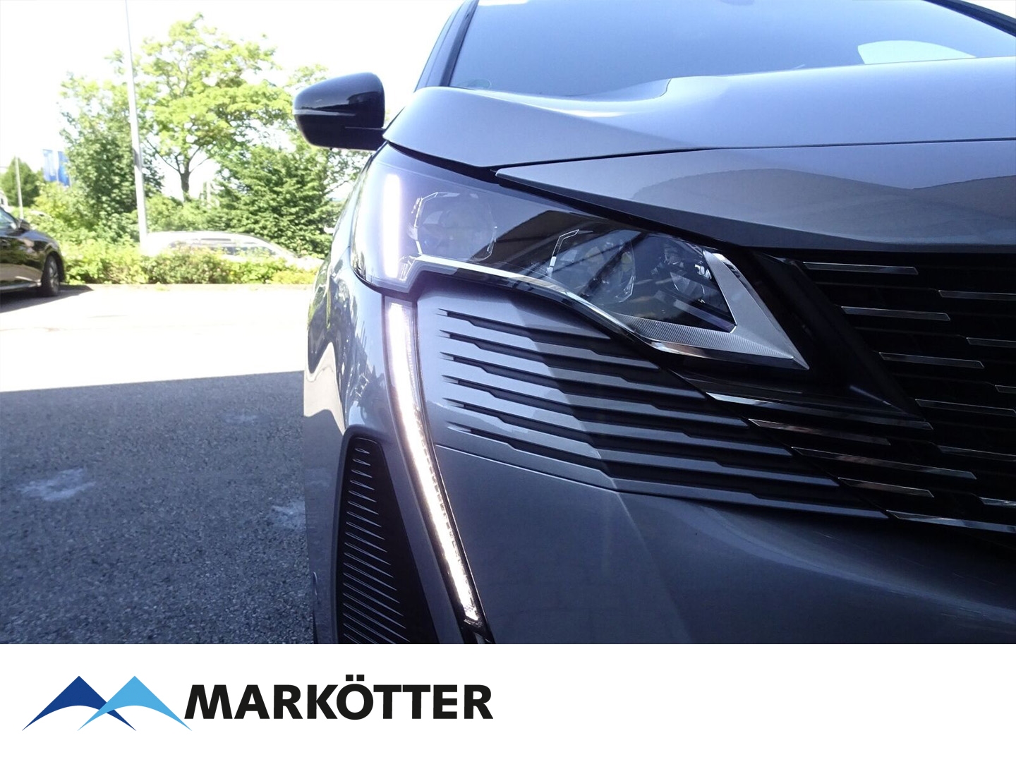 Fahrzeugabbildung Peugeot 5008 1.2 GT PureTech 130 7-Sitzer/360°CAM/SHZ/