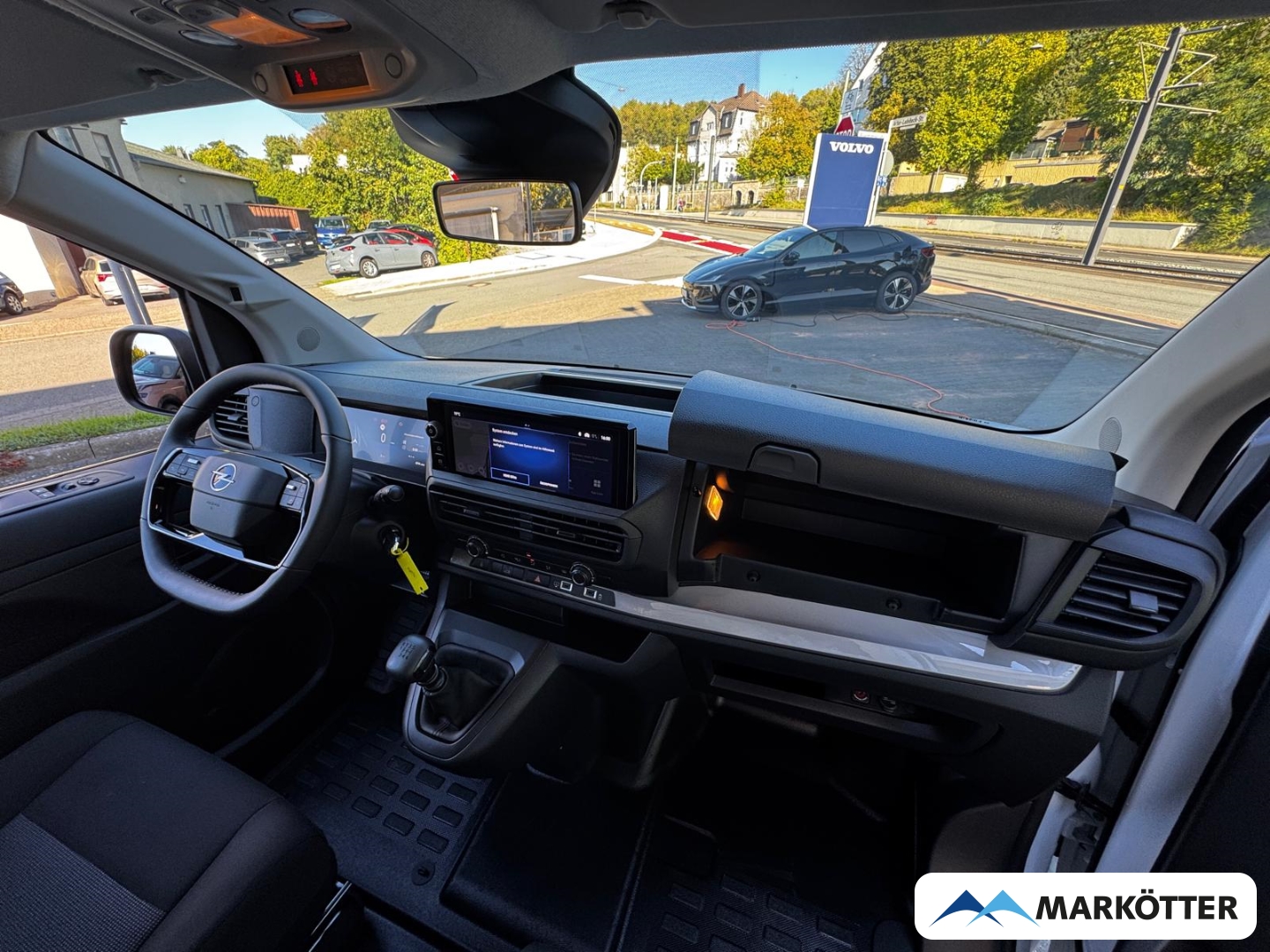Fahrzeugabbildung Opel Vivaro M Diesel 120 PDC vo/hi Kamera Navi AppInCar