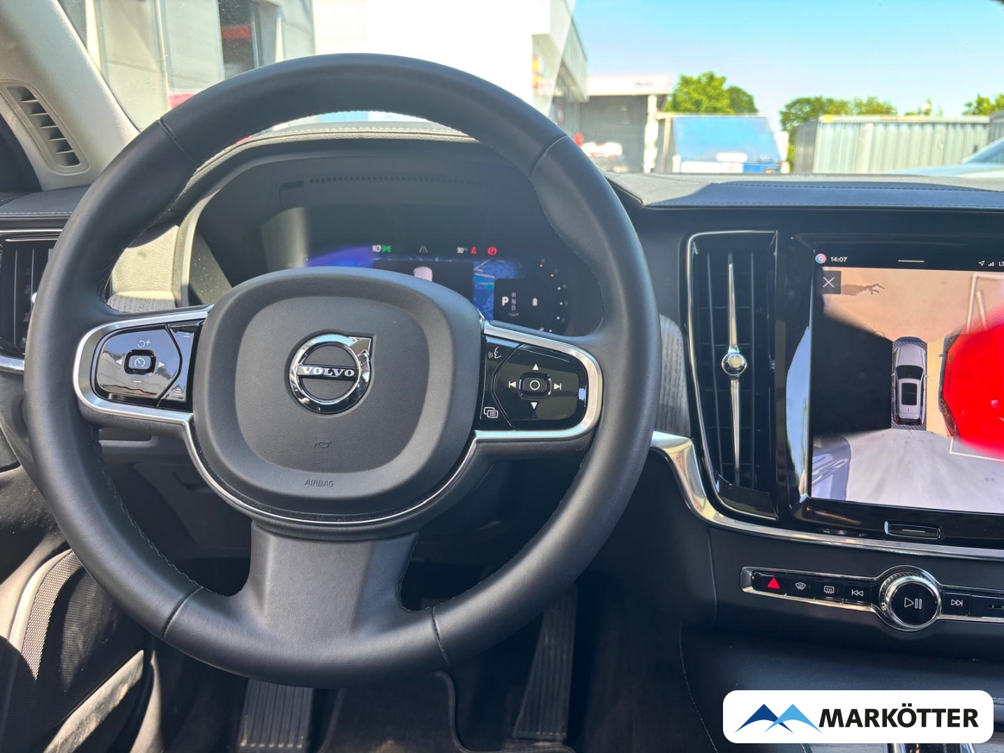Fahrzeugabbildung Volvo V90 B4 Ultimate Bright ACC/AHK/BLIS/360°/PANO