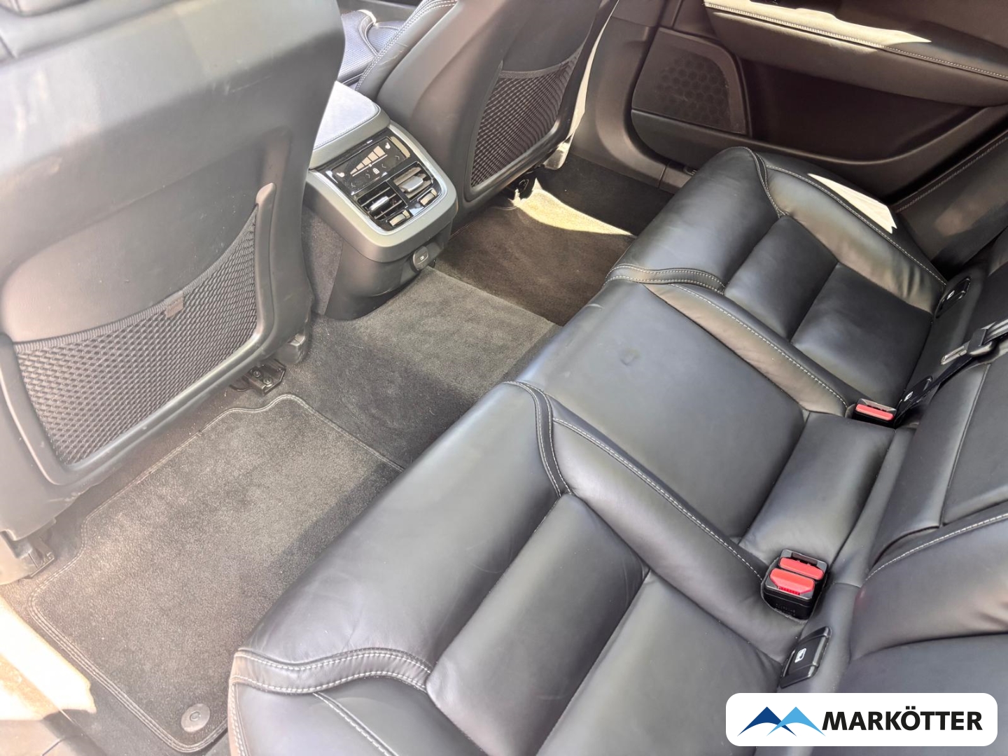 Fahrzeugabbildung Volvo V90 B4 Ultimate Bright ACC/AHK/BLIS/360°/PANO