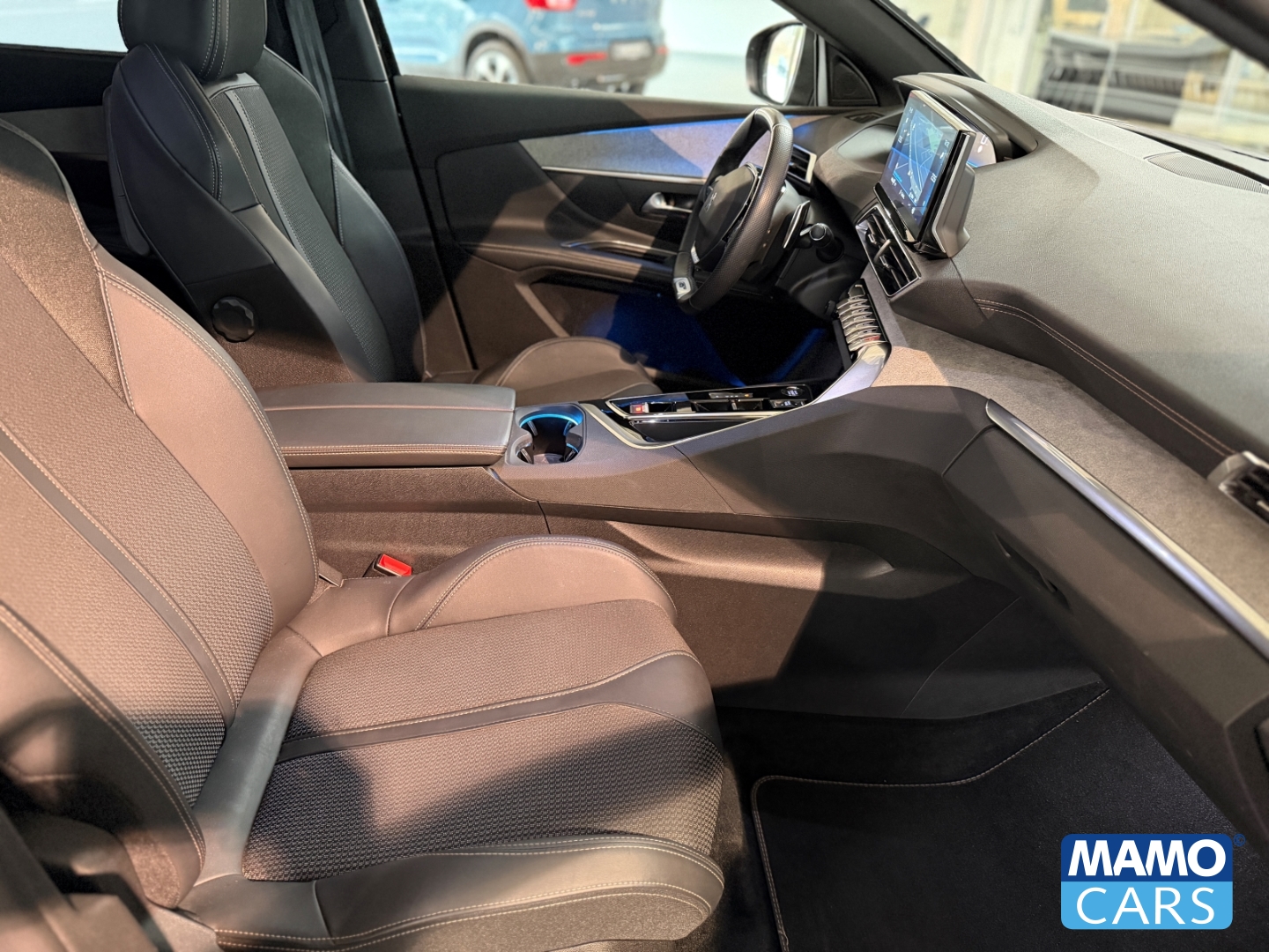 Fahrzeugabbildung Peugeot 5008 1.2 GT PureTech 7-Sitzer ACC/CAM/SHZ