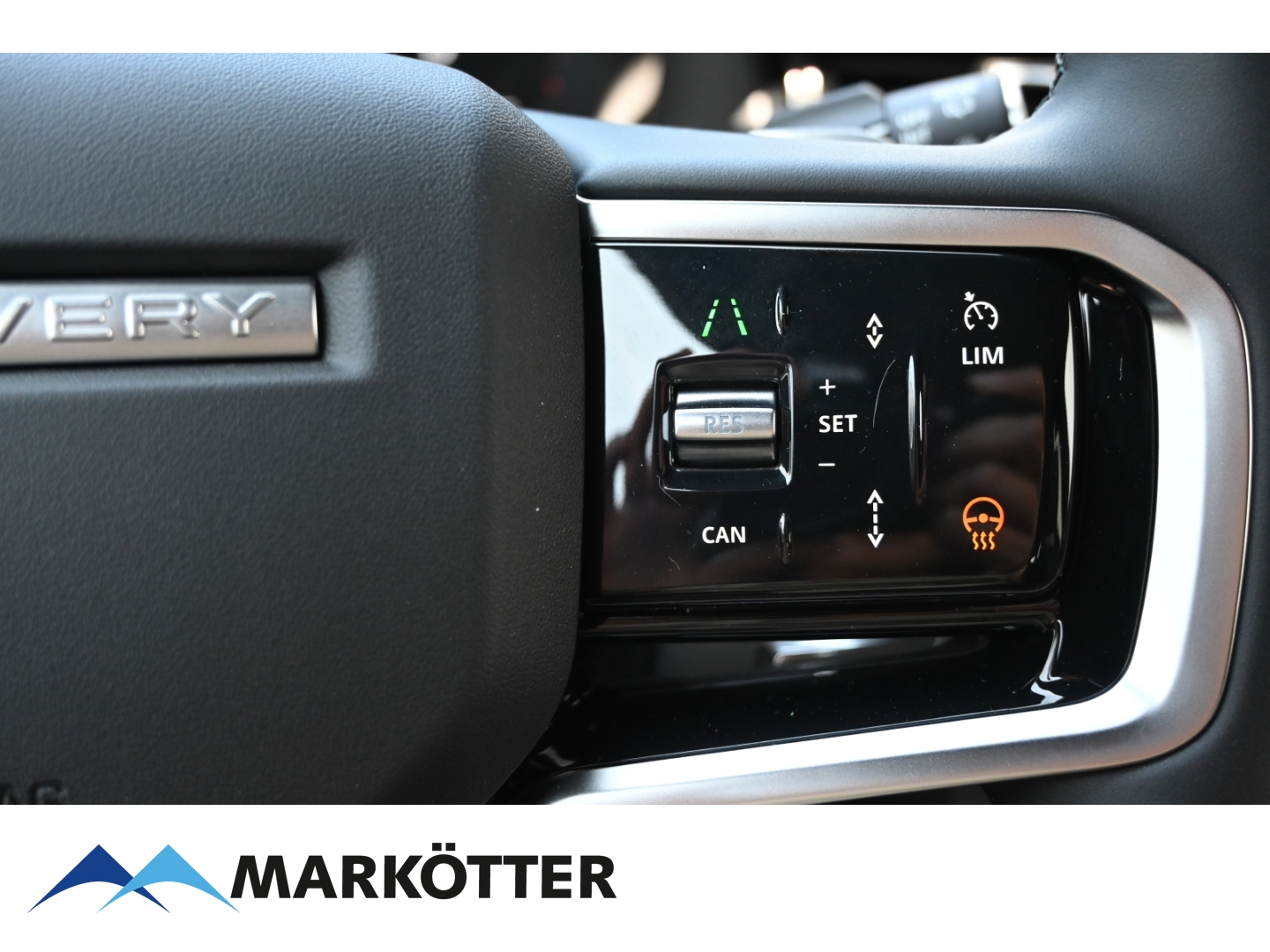 Fahrzeugabbildung Land Rover Discovery Sport AWD 2.0 D165 Dynamic SE D165/AHK/Merdian/20 Zoll Black