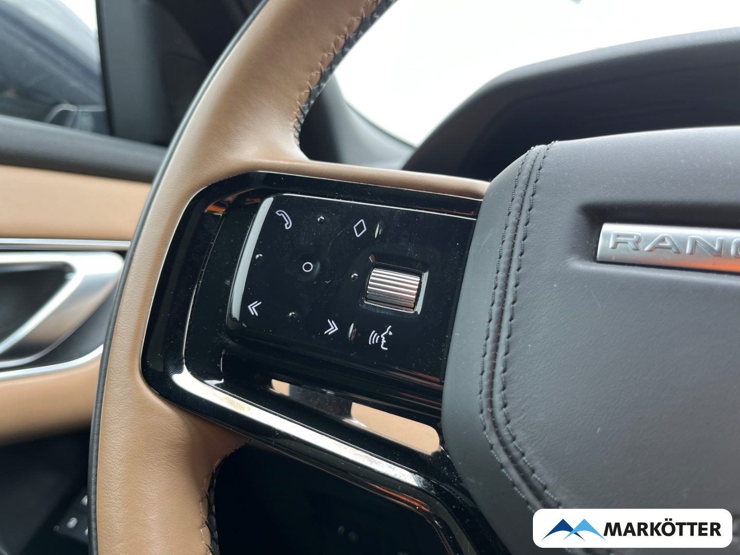 Fahrzeugabbildung Land Rover Range Rover Velar D300 R-Dynamic HSE Standheiz