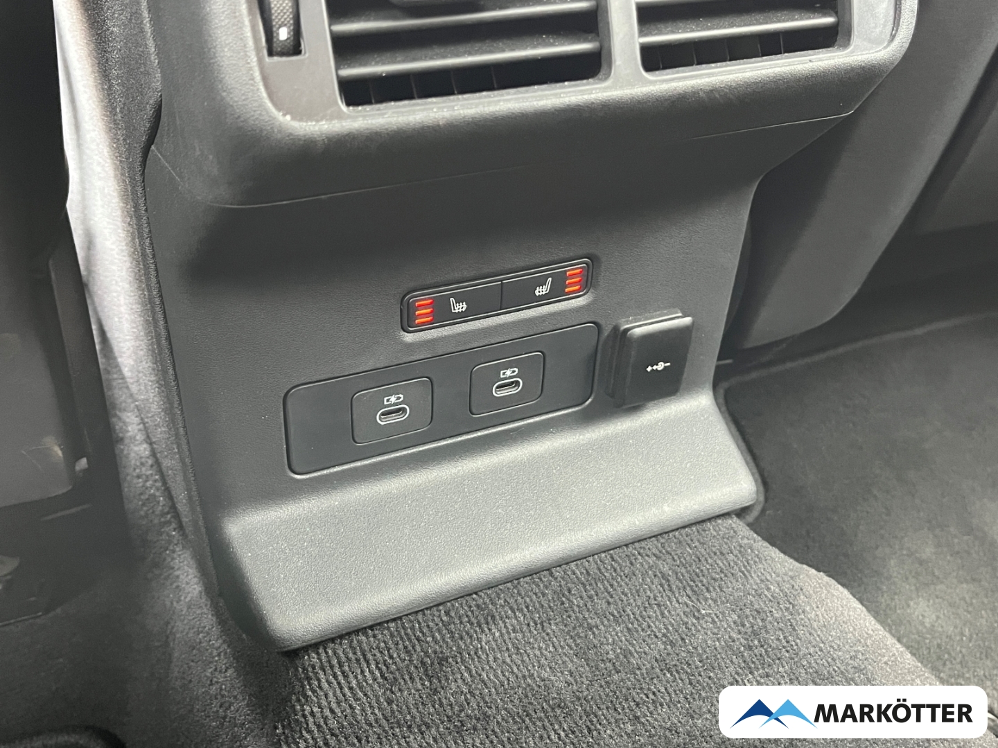 Fahrzeugabbildung Land Rover Range Rover Velar D300 R-Dynamic HSE Standheiz