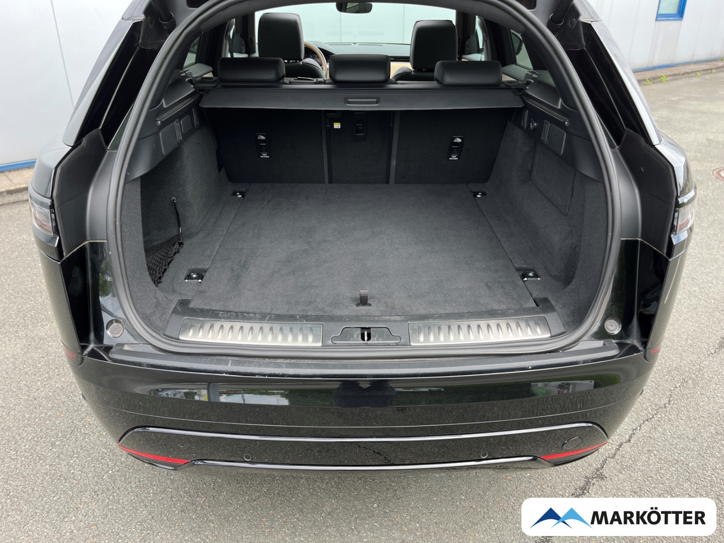 Fahrzeugabbildung Land Rover Range Rover Velar D300 R-Dynamic HSE Standheiz