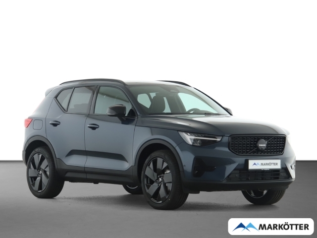 Fahrzeugabbildung Volvo XC40 B3 Plus Black Edition/LHZ/LED/360°CAM/FSHZ/