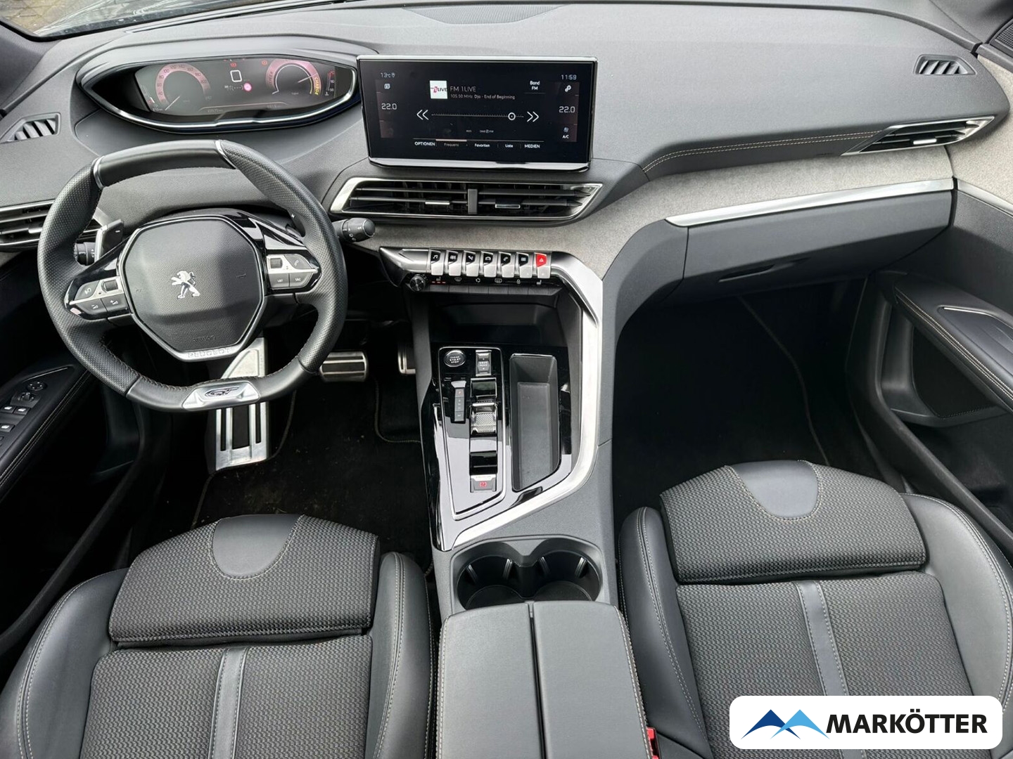 Fahrzeugabbildung Peugeot 5008 GT 7-Sitzer ACC/BLIS/CAM/MASSAGE/SHZ/PANO