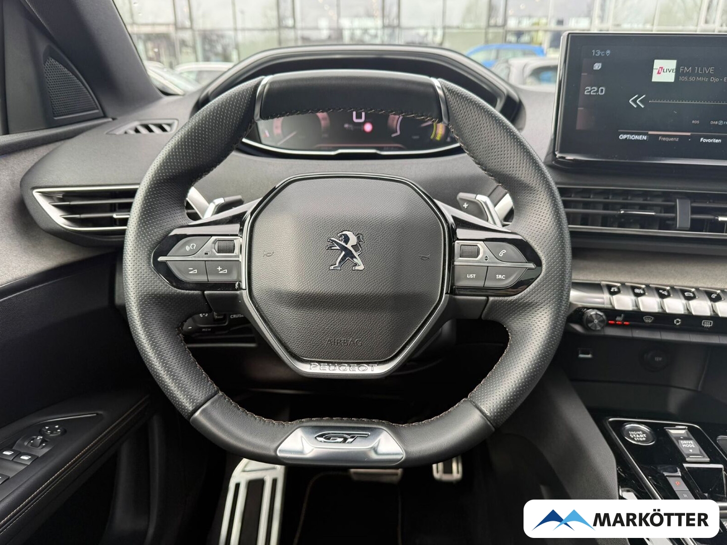 Fahrzeugabbildung Peugeot 5008 GT 7-Sitzer ACC/BLIS/CAM/MASSAGE/SHZ/PANO
