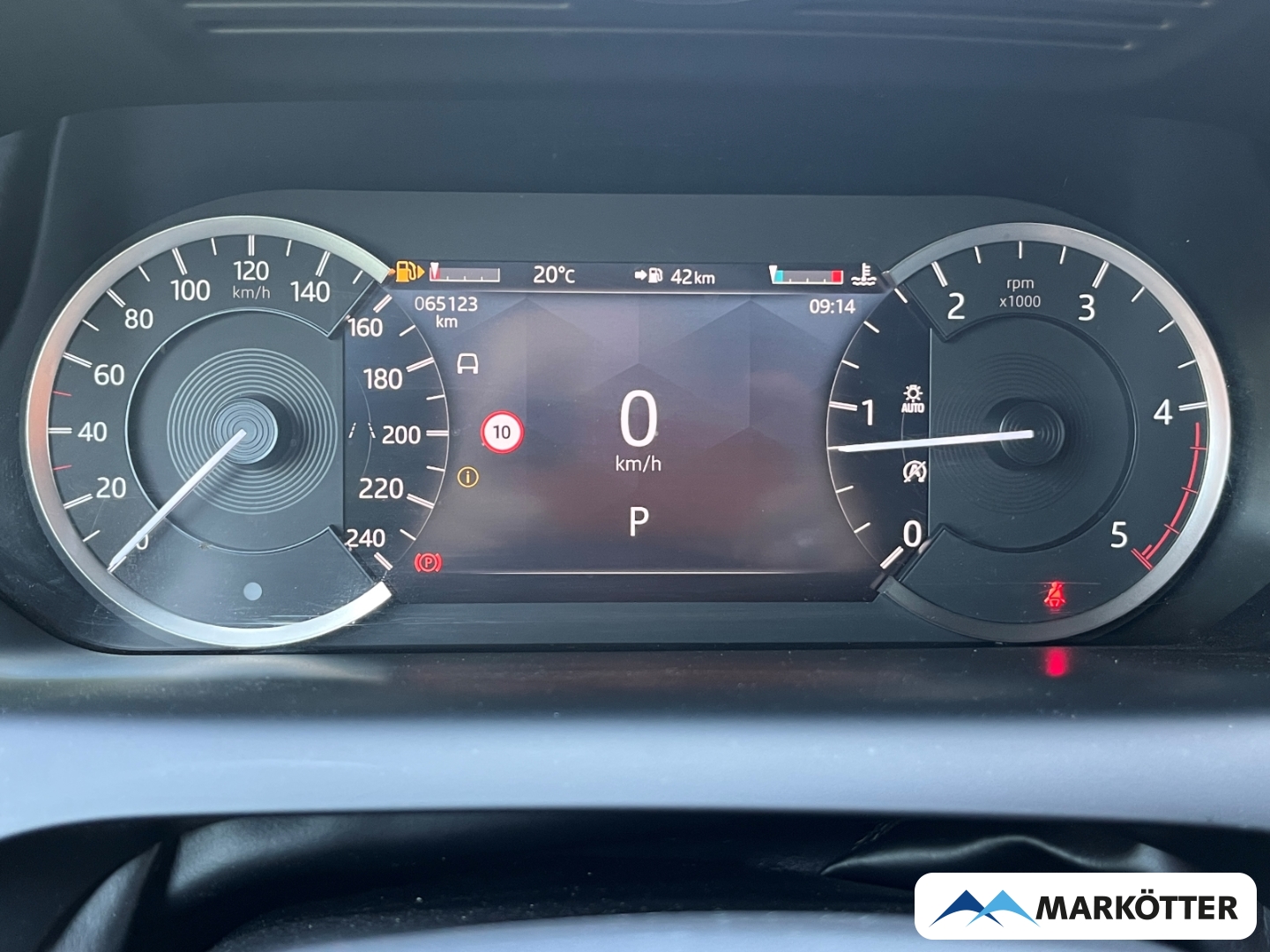 Fahrzeugabbildung Land Rover Discovery Sport D200 SE R-Dynamic/Black-Pkt/AHK