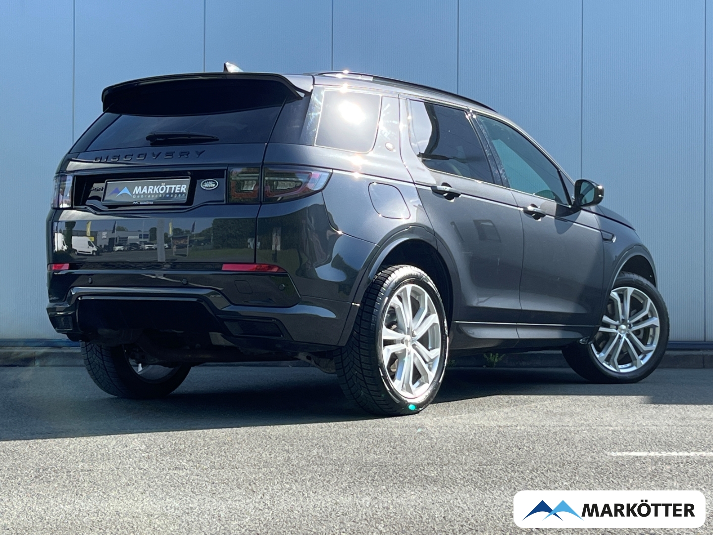 Fahrzeugabbildung Land Rover Discovery Sport D200 SE R-Dynamic/Black-Pkt/AHK