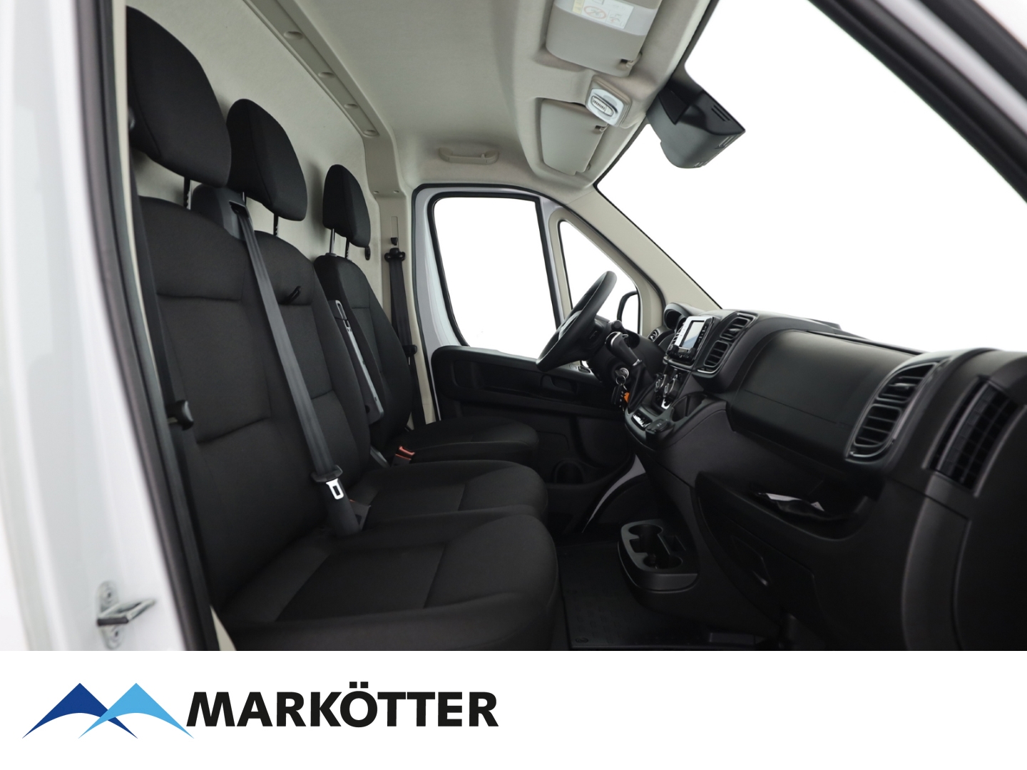 Fahrzeugabbildung Peugeot Boxer Kasten 335 L2H1 BlueHDi 140 Automatik