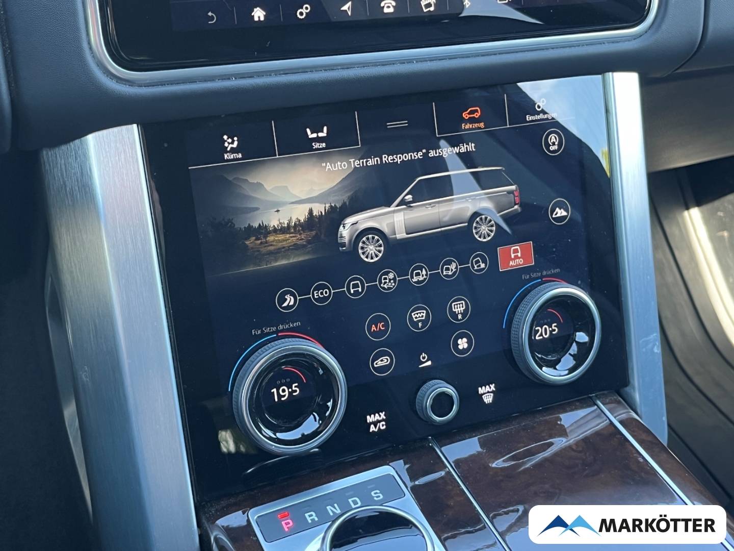 Fahrzeugabbildung Land Rover Range Rover Vogue ACC/AHK/StandH/HUD/SVO/Laser