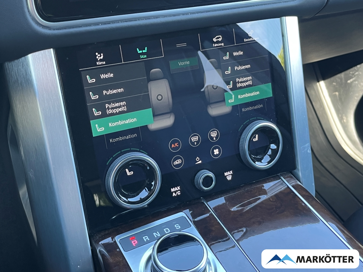 Fahrzeugabbildung Land Rover Range Rover Vogue ACC/AHK/StandH/HUD/SVO/Laser