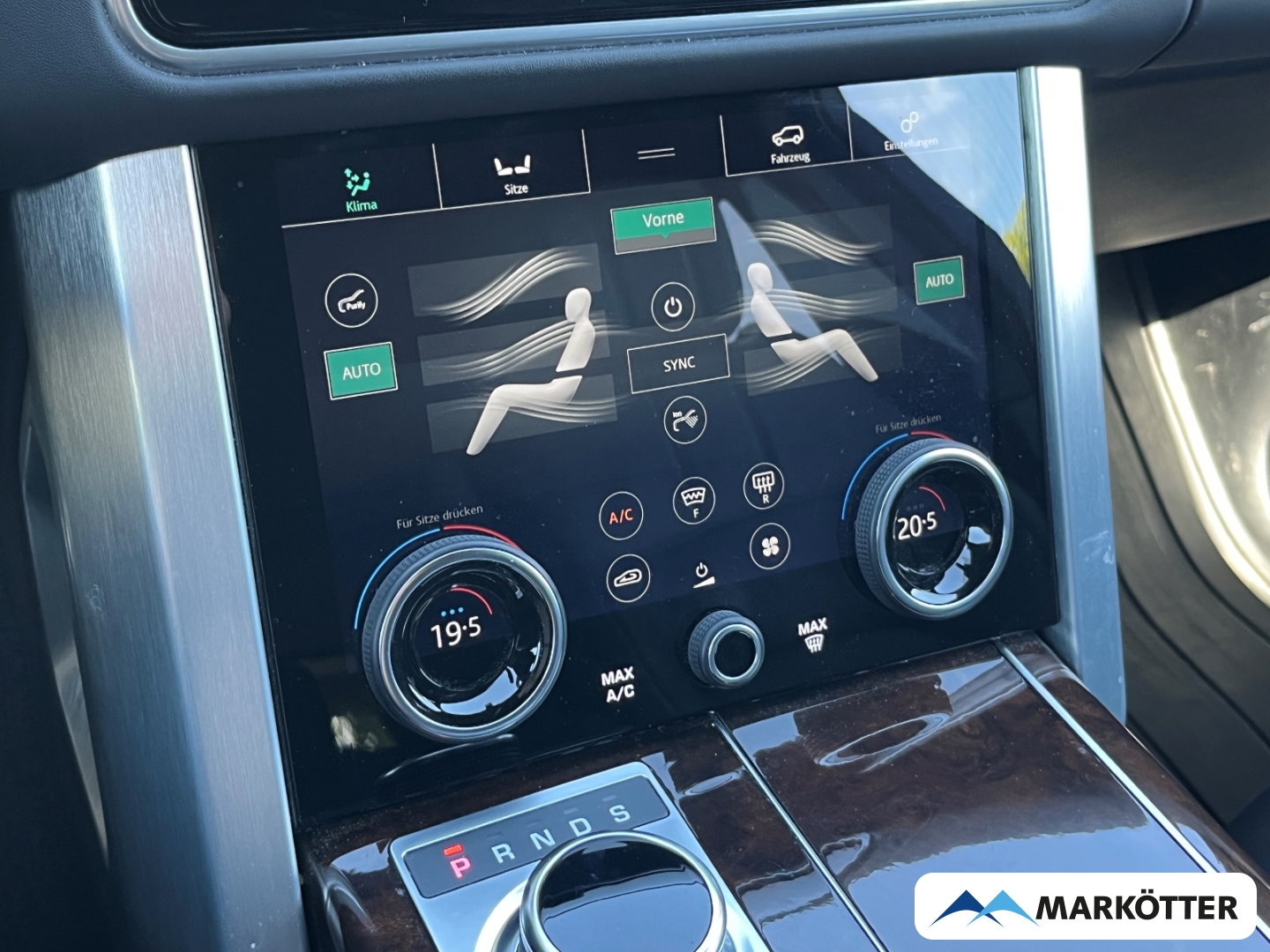 Fahrzeugabbildung Land Rover Range Rover Vogue ACC/AHK/StandH/HUD/SVO/Laser