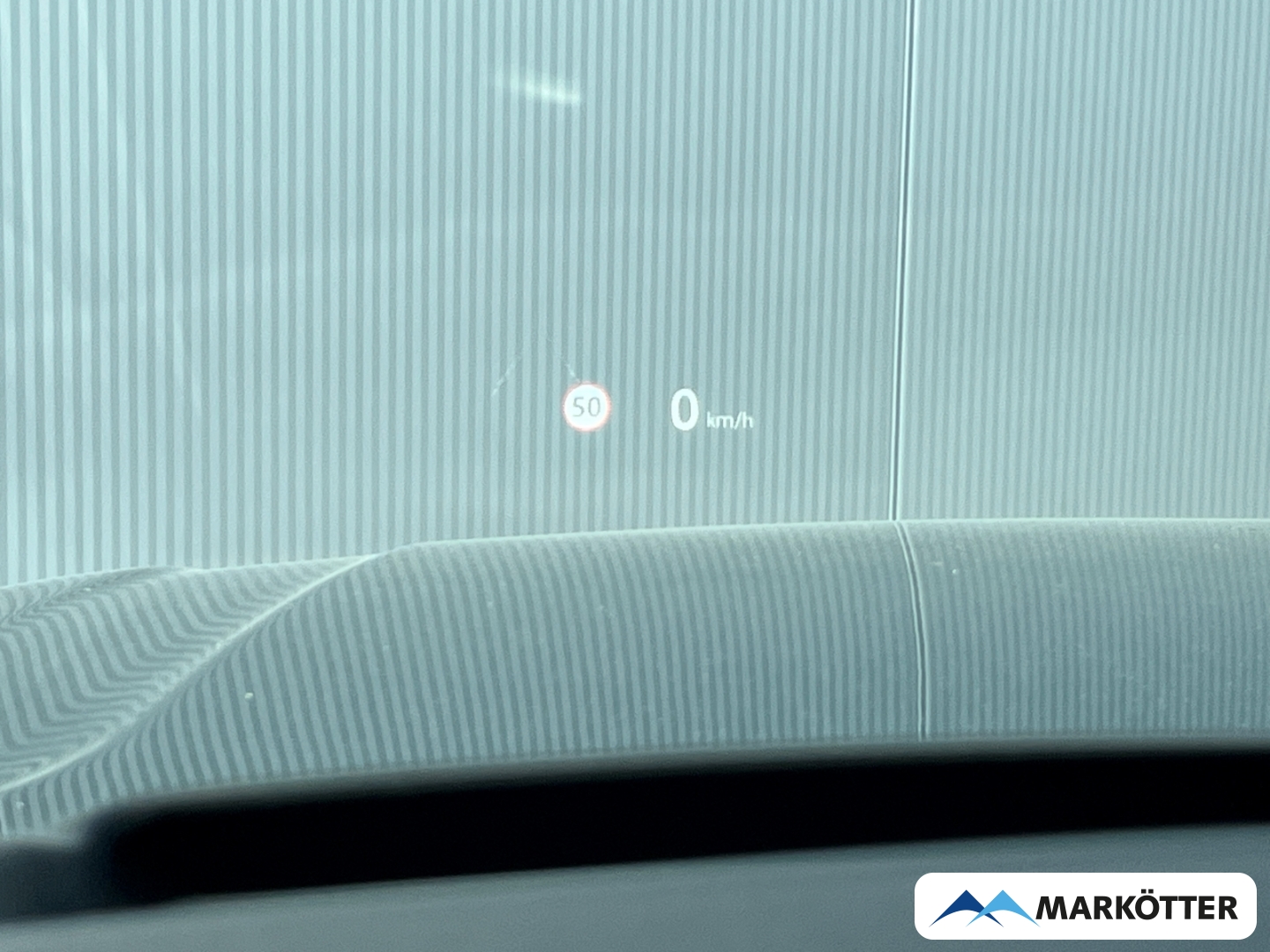 Fahrzeugabbildung Land Rover Range Rover Vogue ACC/AHK/StandH/HUD/SVO/Laser