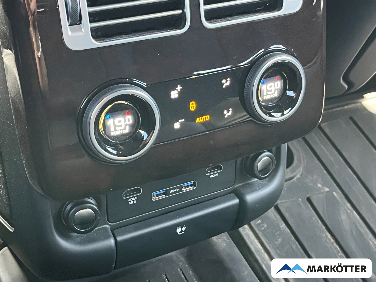 Fahrzeugabbildung Land Rover Range Rover Vogue ACC/AHK/StandH/HUD/SVO/Laser