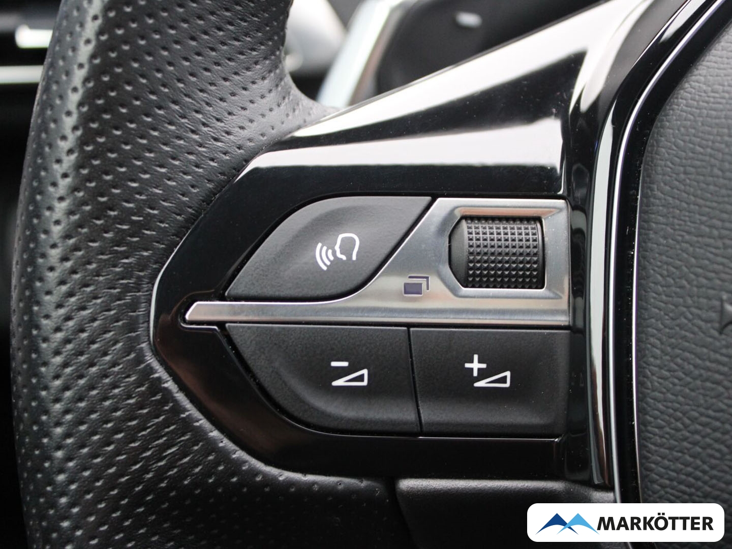 Fahrzeugabbildung Peugeot 5008 GT 7-Sitzer Gar. ACC/PANO/RFK/180°/LED