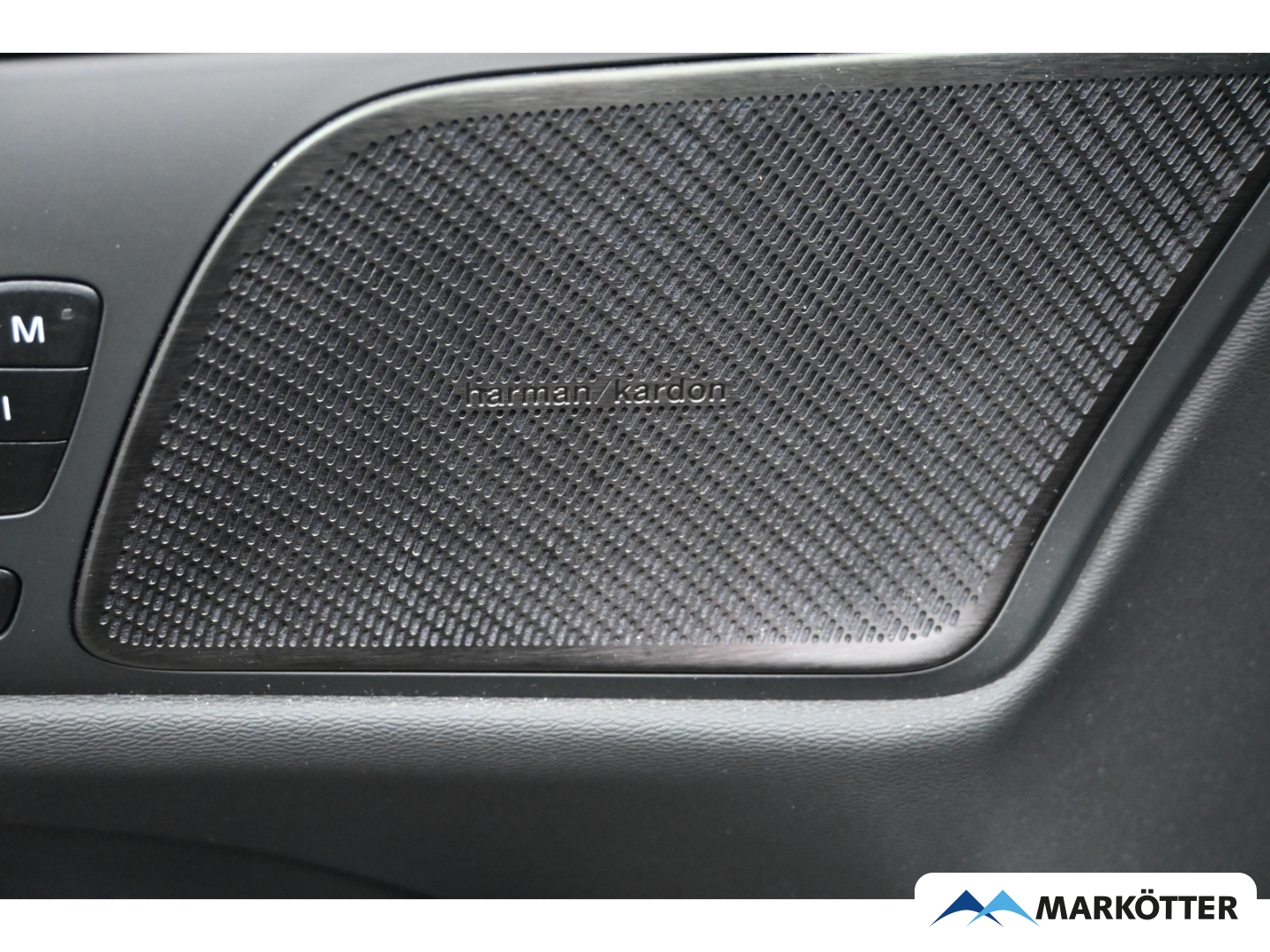 Fahrzeugabbildung Volvo V60 Recharge Plus Dark AWD/ACC/Standhz