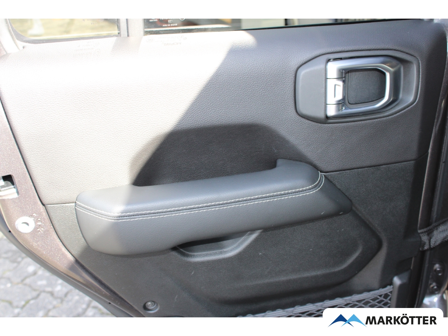 Fahrzeugabbildung Jeep Wrangler Unlimited Sahara 2.2 AHK/BLIS/SHZ/CAM