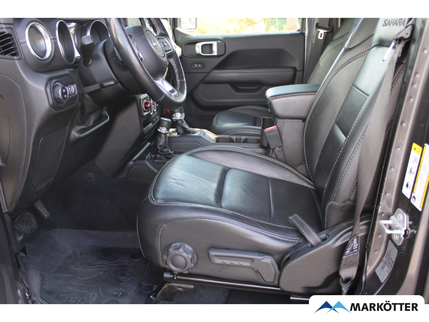 Fahrzeugabbildung Jeep Wrangler Unlimited Sahara 2.2 AHK/BLIS/SHZ/CAM
