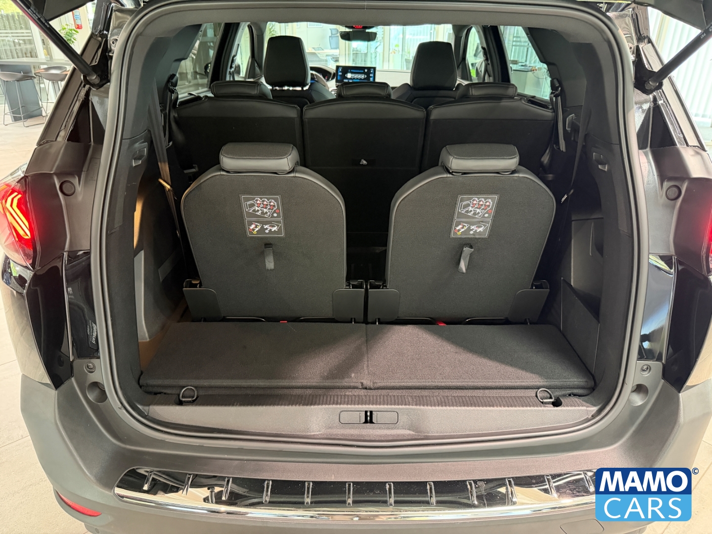 Fahrzeugabbildung Peugeot 5008 GT 7-Sitzer ACC/AHK/BLIS/CAM/LED/KLIMA/SHZ