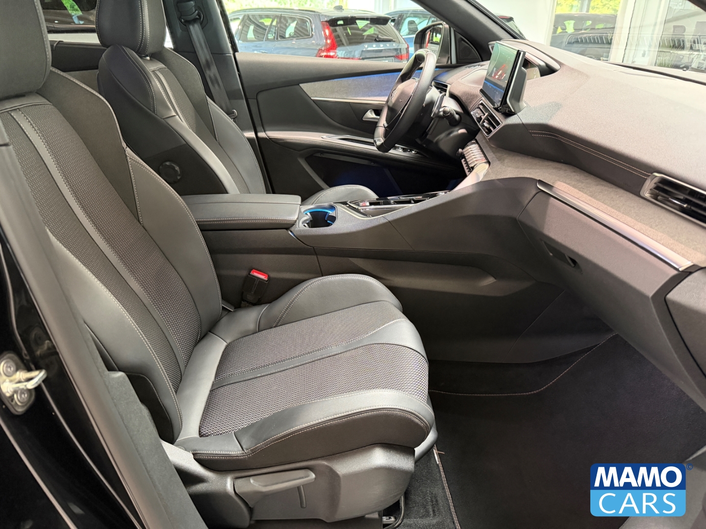 Fahrzeugabbildung Peugeot 5008 GT 7-Sitzer ACC/AHK/BLIS/CAM/LED/KLIMA/SHZ