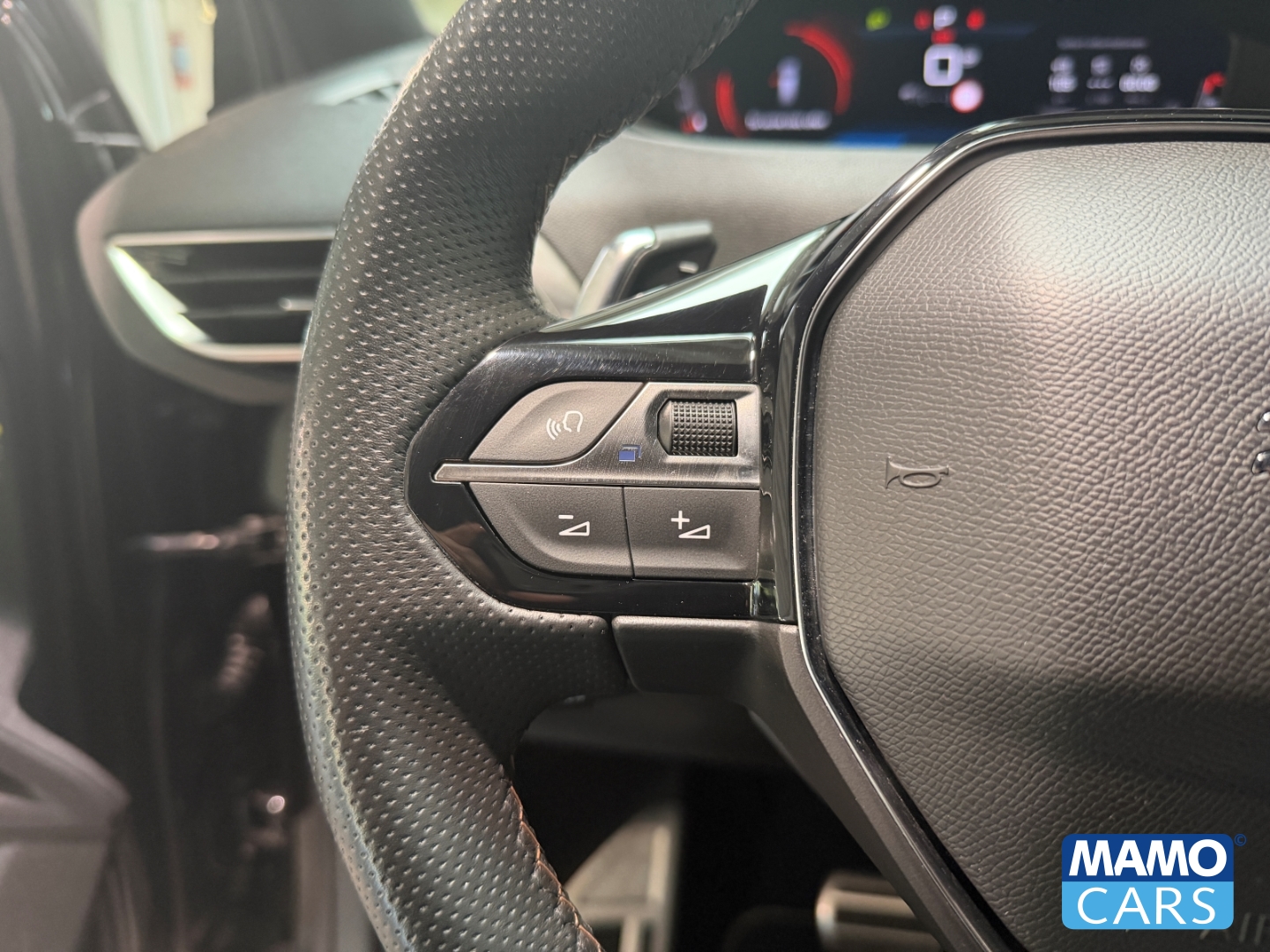 Fahrzeugabbildung Peugeot 5008 GT 7-Sitzer ACC/AHK/BLIS/CAM/LED/KLIMA/SHZ