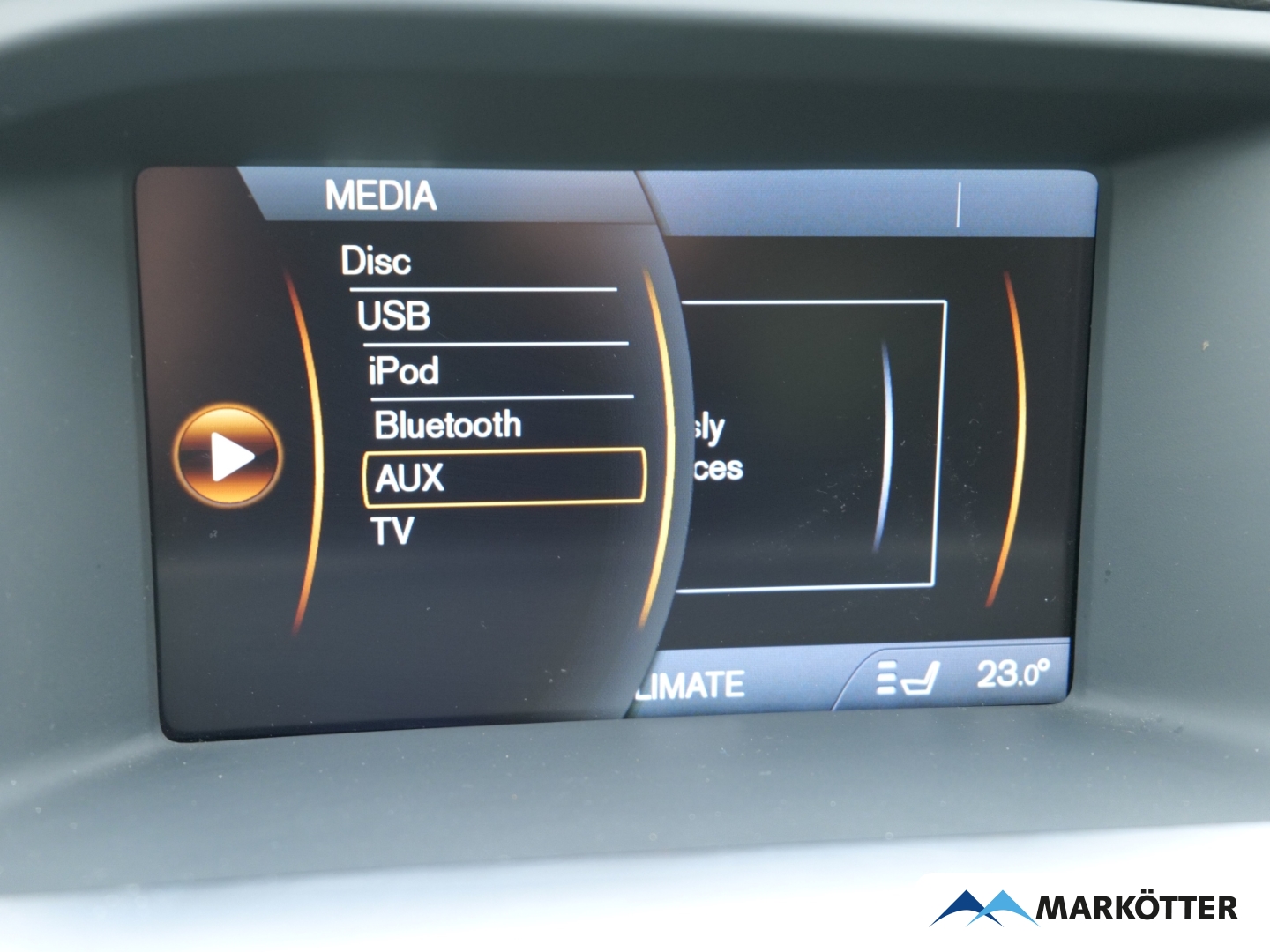 Fahrzeugabbildung Volvo V60 D3 Momentum /HU 01.2028/AHK/