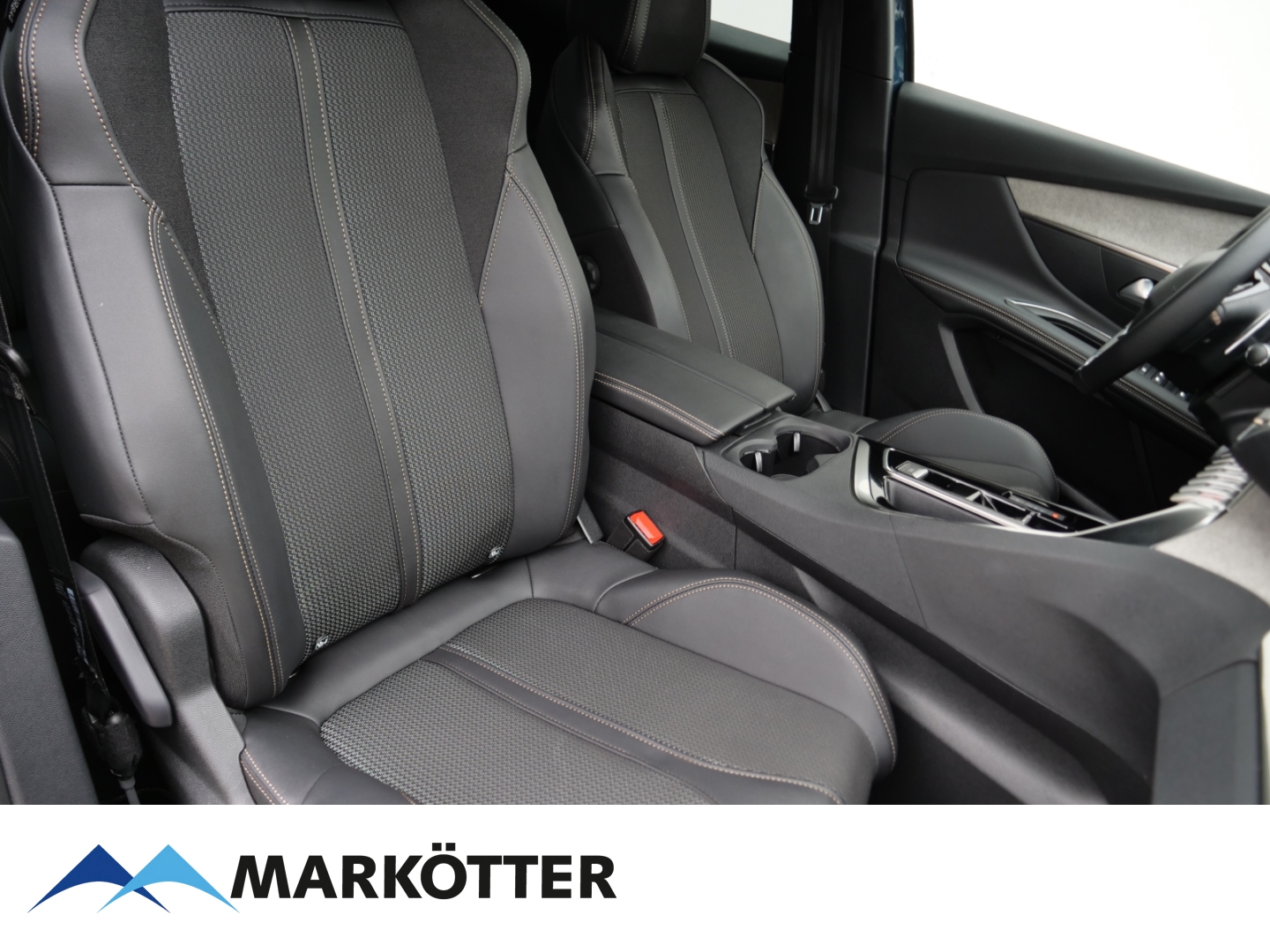 Fahrzeugabbildung Peugeot 3008 1.2 GT CAM/ACC/TOTWINKEL/LED/NAVI