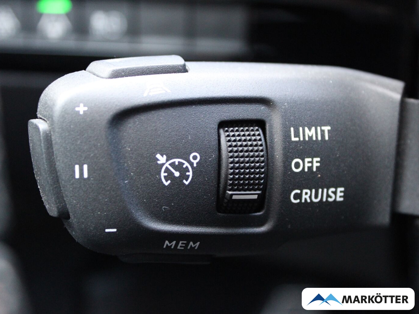 Fahrzeugabbildung Peugeot 508 SW Hybrid 225 GT ACC/PANO/NAVI/