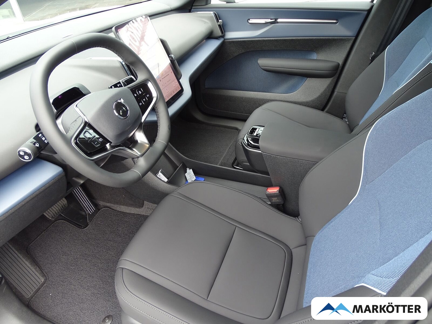 Fahrzeugabbildung Volvo EX30 Core 2WD Pure Electric/Rückf. Kam./SHZ+LHZ