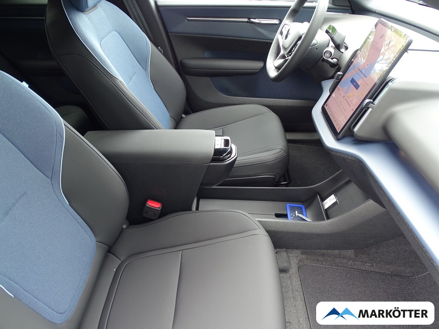Fahrzeugabbildung Volvo EX30 Core 2WD Pure Electric/Rückf. Kam./SHZ+LHZ