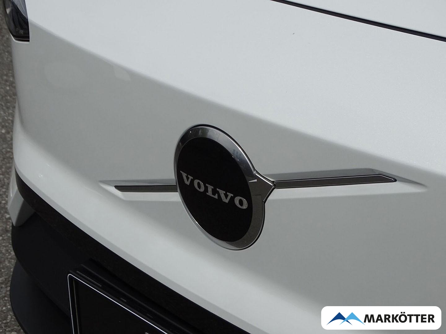 Fahrzeugabbildung Volvo EX30 Core 2WD Pure Electric/Rückf. Kam./SHZ+LHZ