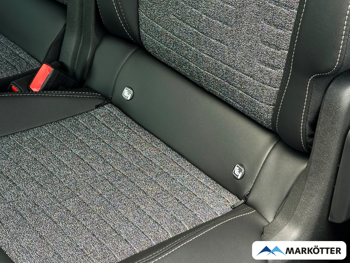 Fahrzeugabbildung Peugeot 5008 MHEV 145 Allure Business 360°/AHK/Allwetter