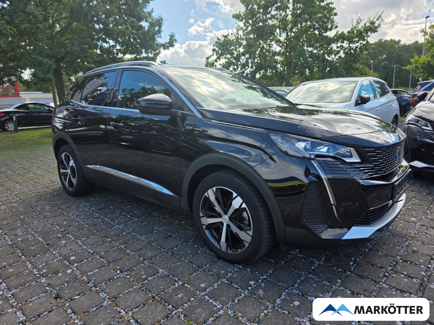 Fahrzeugabbildung Peugeot 3008 GT 1.2 ACC/BLIS/CAM/LED/NAVI/ALLWETTER