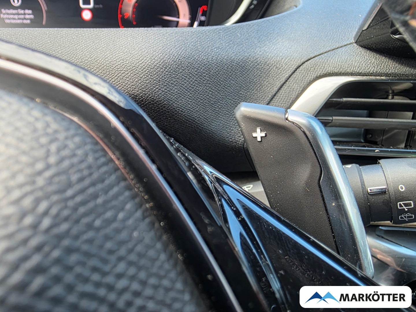 Fahrzeugabbildung Peugeot 3008 GT 1.2 ACC/BLIS/CAM/LED/NAVI/ALLWETTER