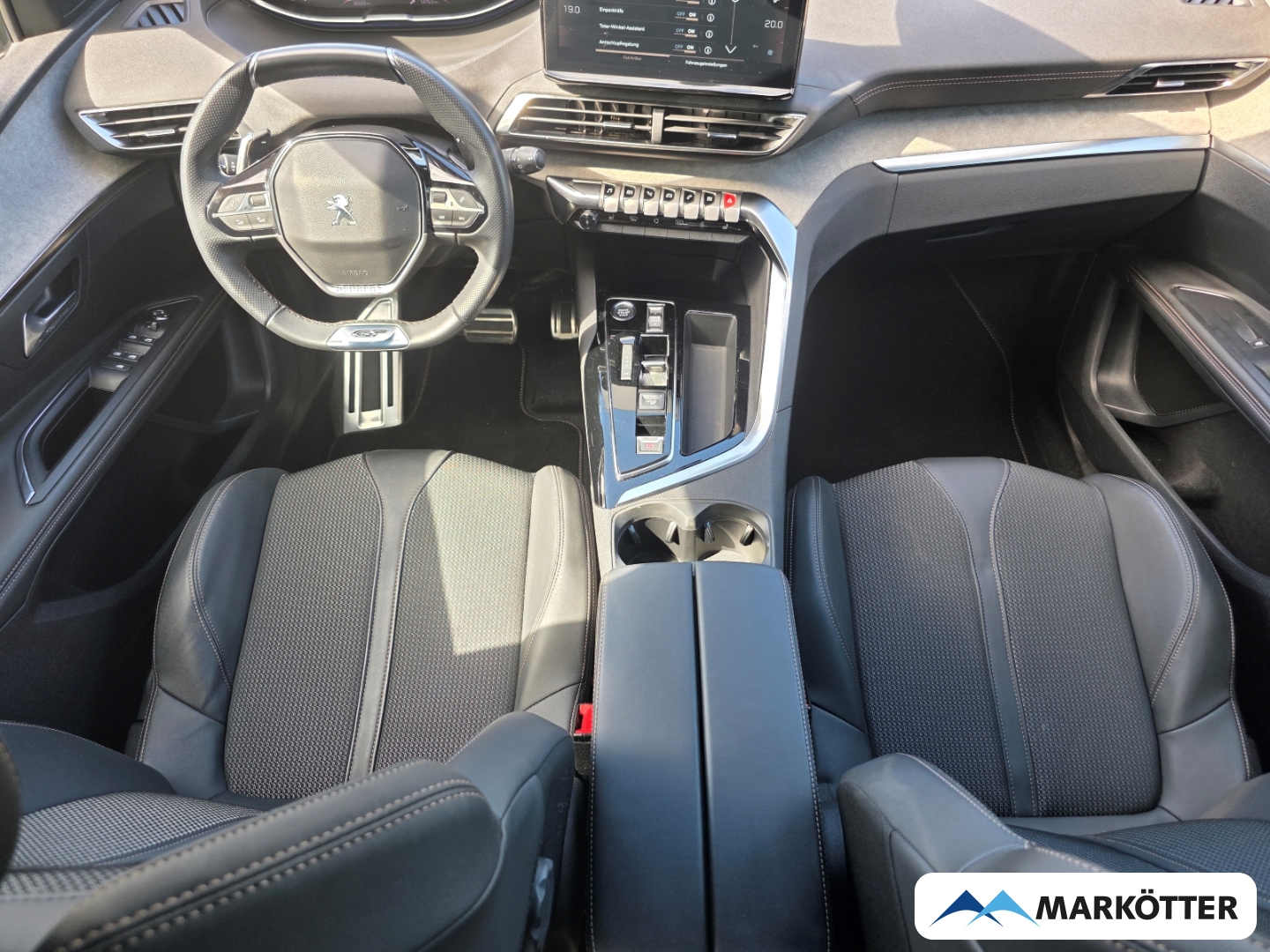 Fahrzeugabbildung Peugeot 3008 GT 1.2 ACC/BLIS/CAM/LED/NAVI/ALLWETTER