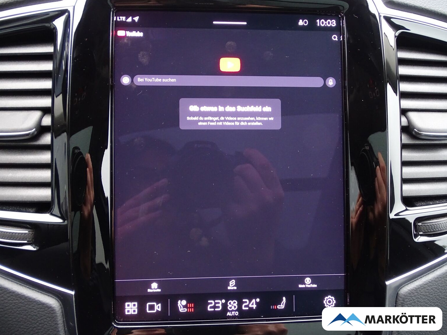 Fahrzeugabbildung Volvo XC90 Plus Dark Recharge Plug-In Hybrid AWD 7-Sitzer/SHZ/LHZ/BLIS