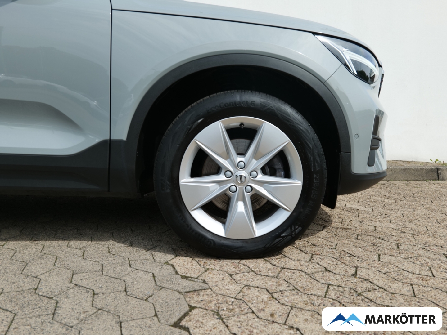 Fahrzeugabbildung Volvo XC40 B3 AHK/360CAM/Pilot/Google/SHZ/LHZ