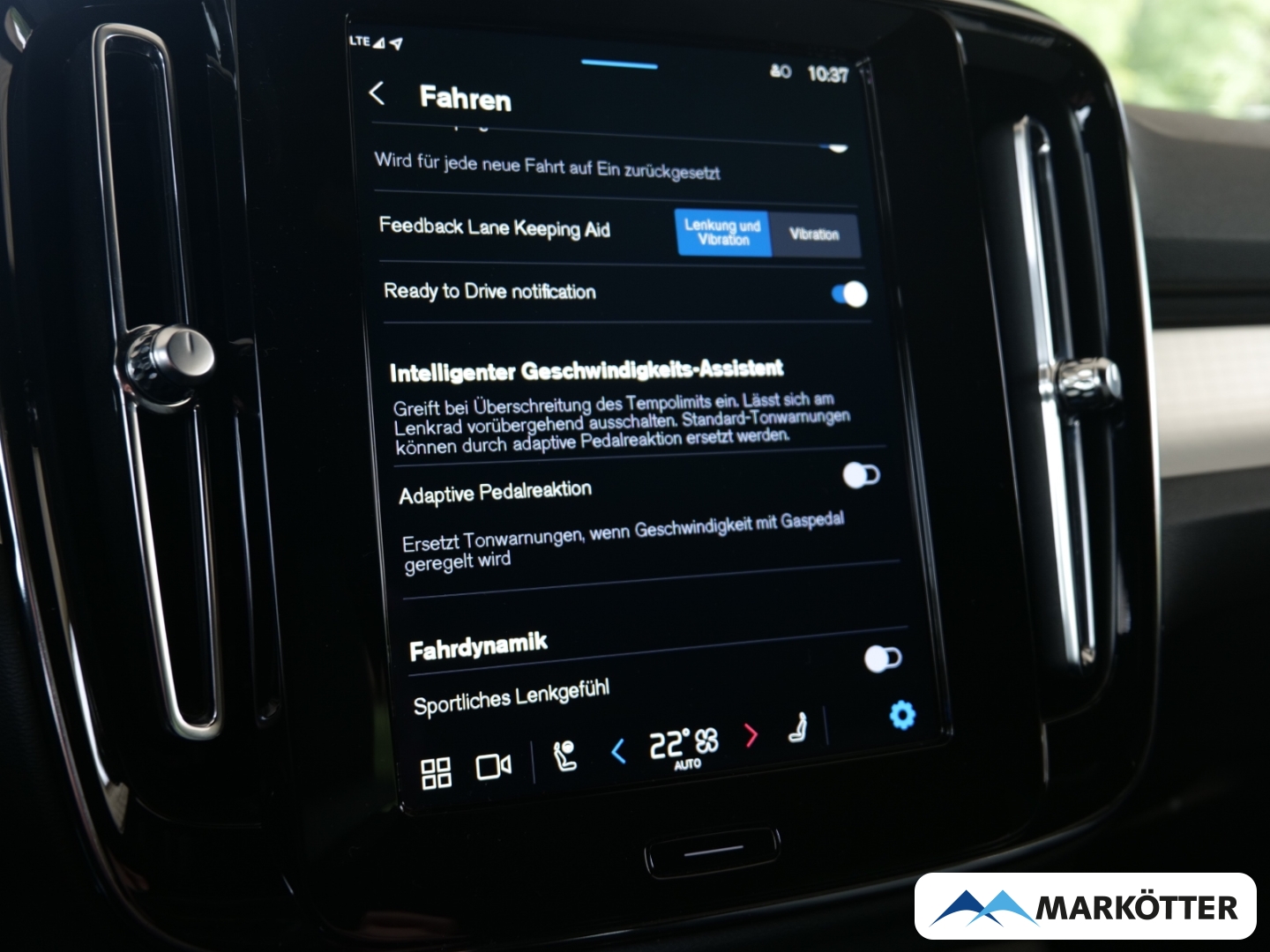 Fahrzeugabbildung Volvo XC40 B3 AHK/360CAM/Pilot/Google/SHZ/LHZ