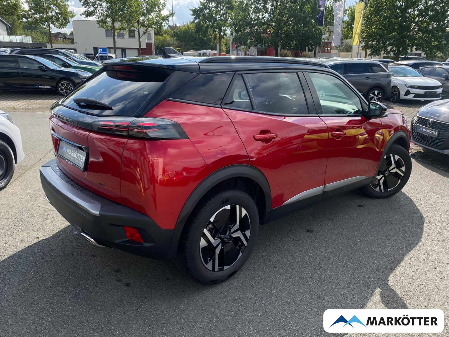Fahrzeugabbildung Peugeot 2008 GT CAM180°/DAB/LED/MASSAGE/NAVI/SHZ/TEMP
