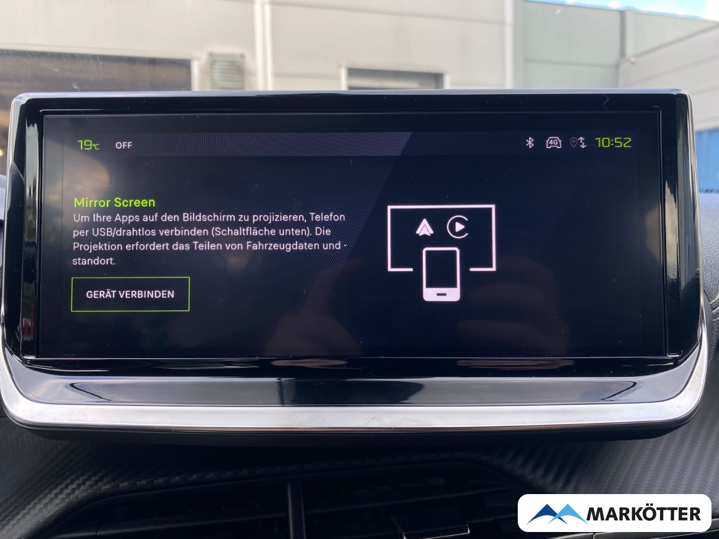 Fahrzeugabbildung Peugeot 2008 GT CAM180°/DAB/LED/MASSAGE/NAVI/SHZ/TEMP