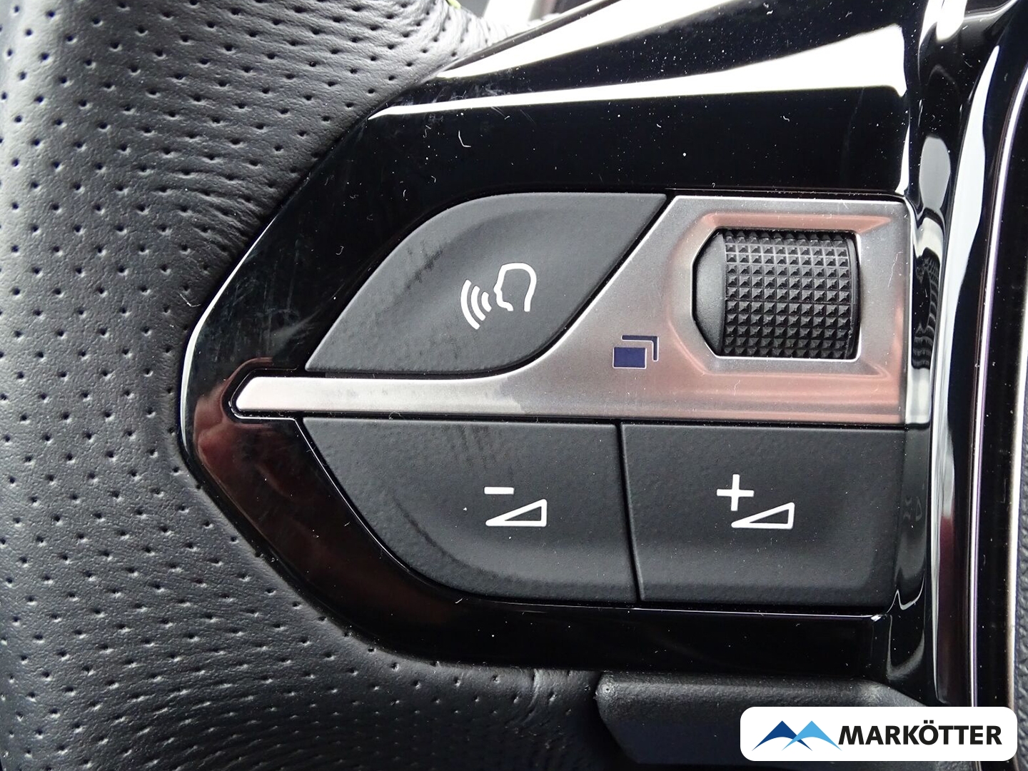 Fahrzeugabbildung Peugeot 2008 GT LED/Navi/KLIMA/GRA/RFK