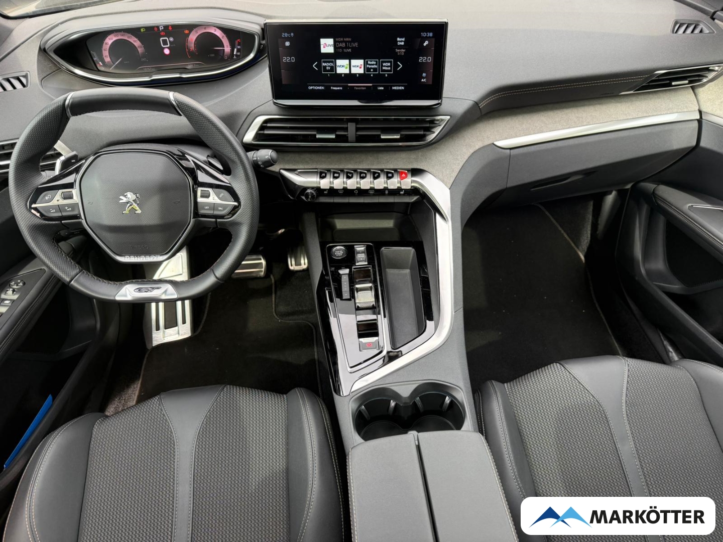 Fahrzeugabbildung Peugeot 3008 GT ACC/BLIS//CARPLY/360CAM/PANO/NAVI