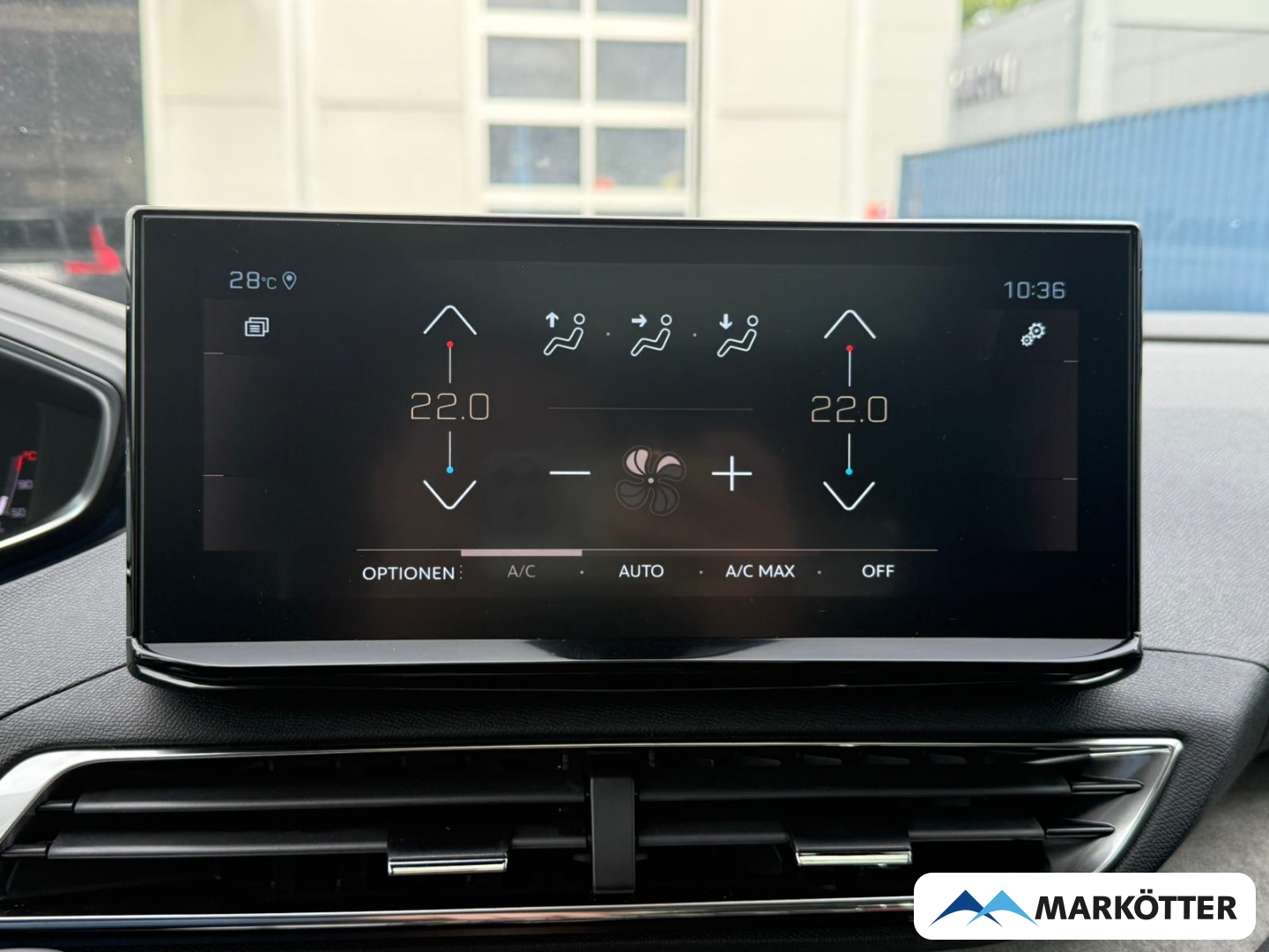 Fahrzeugabbildung Peugeot 3008 GT ACC/BLIS//CARPLY/360CAM/PANO/NAVI