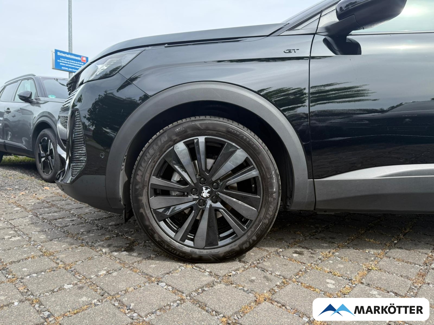 Fahrzeugabbildung Peugeot 3008 GT ACC/BLIS//CARPLY/360CAM/PANO/NAVI