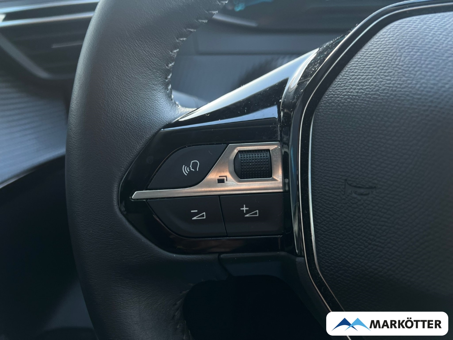 Fahrzeugabbildung Peugeot 208 e- Allure SHZ/PDC/LED/CARPLY/DAB