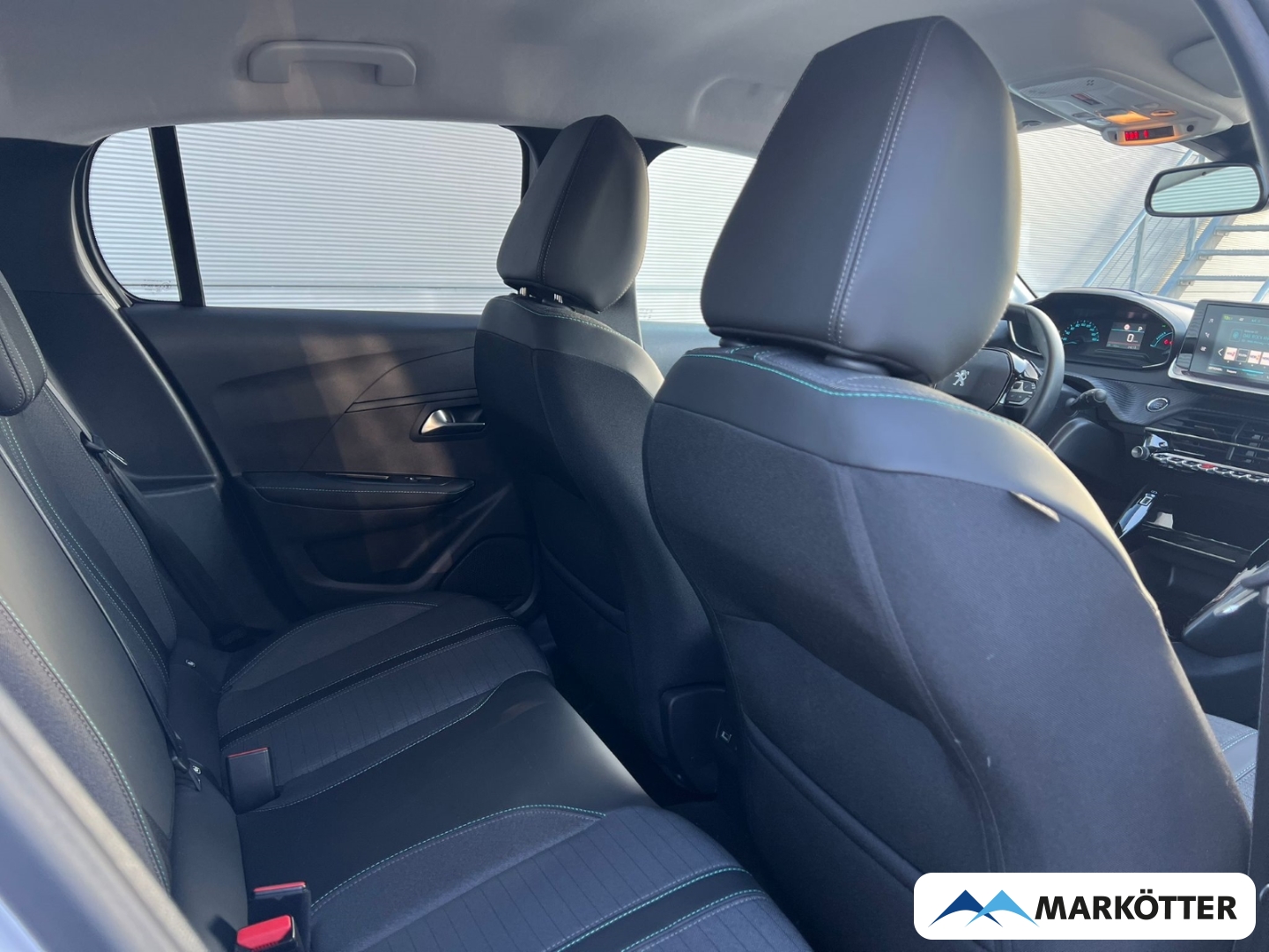 Fahrzeugabbildung Peugeot 208 e- Allure SHZ/PDC/LED/CARPLY/DAB